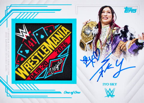 2025 Topps Chrome WWE Royalty - Hobby Box